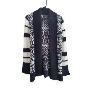 NWOT BCBGMAXAZRIA Black and White Cardigan